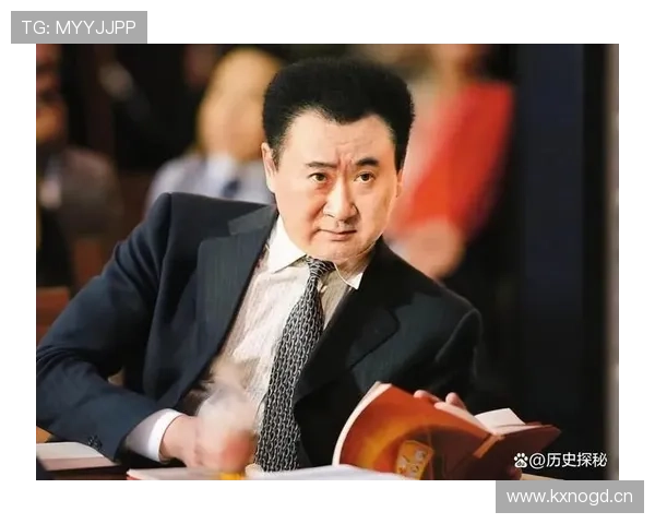 从小镇青年到全球巨头：一位企业家的奋斗历程与商业智慧揭秘